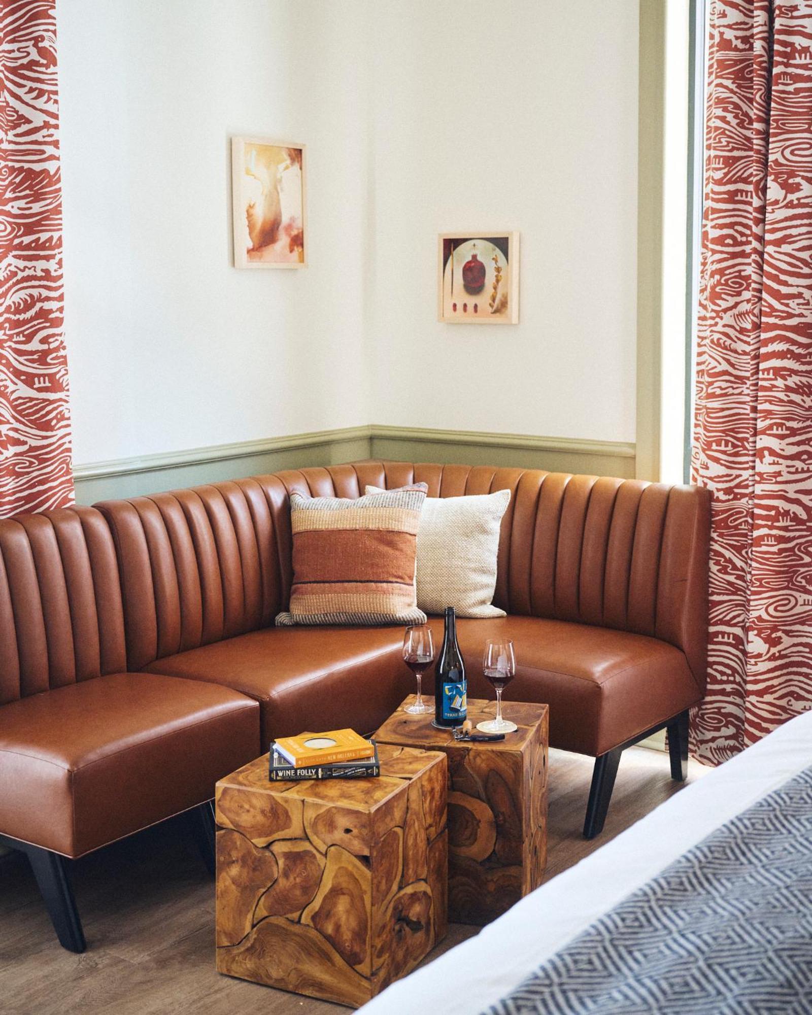 Copper Vine Wine Pub & Inn Новый Орлеан Экстерьер фото